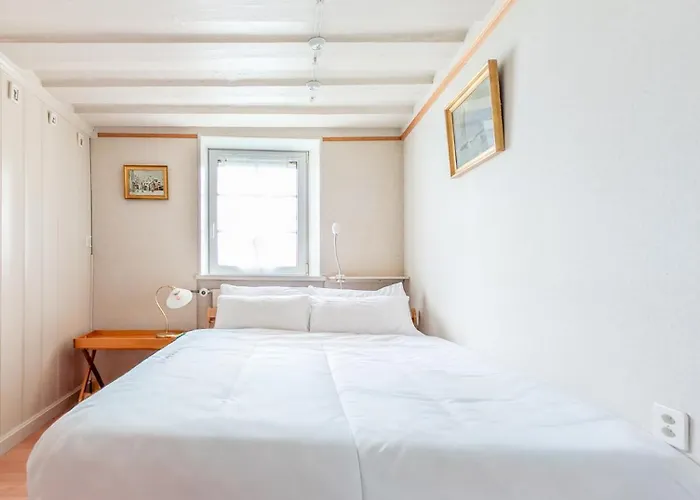 Cozy Vue Montagne, Jardin 3 Min De Villars Lägenhet *